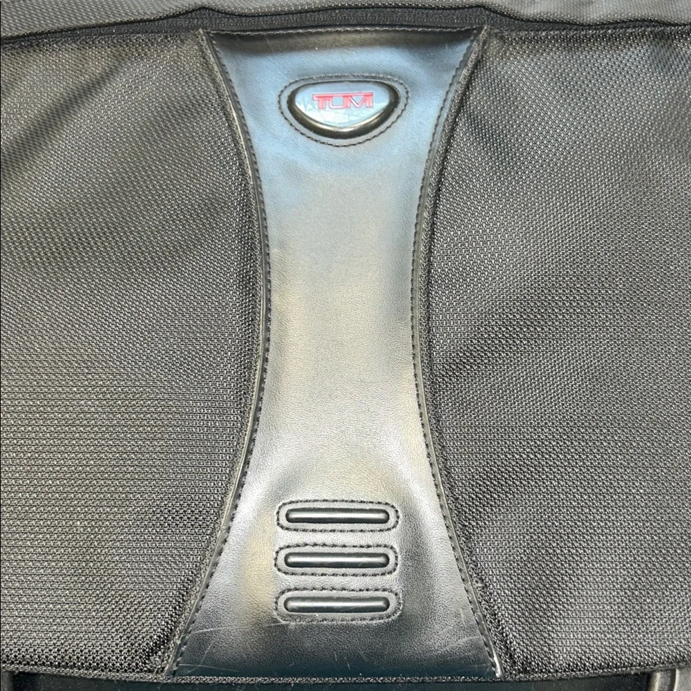 TUMI 508C Black ballistic nylon Messenger Bag/expandable weekender, laptop bag